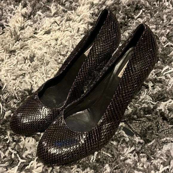 Vintage Brown Barney's NY Snakeskin Look Heels - Picture 1 of 5